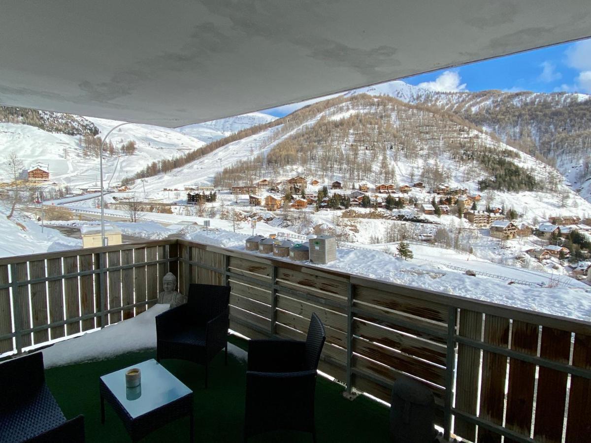 3 Pieces La Foux D Allos Vue Montagne Et Station Exterior photo